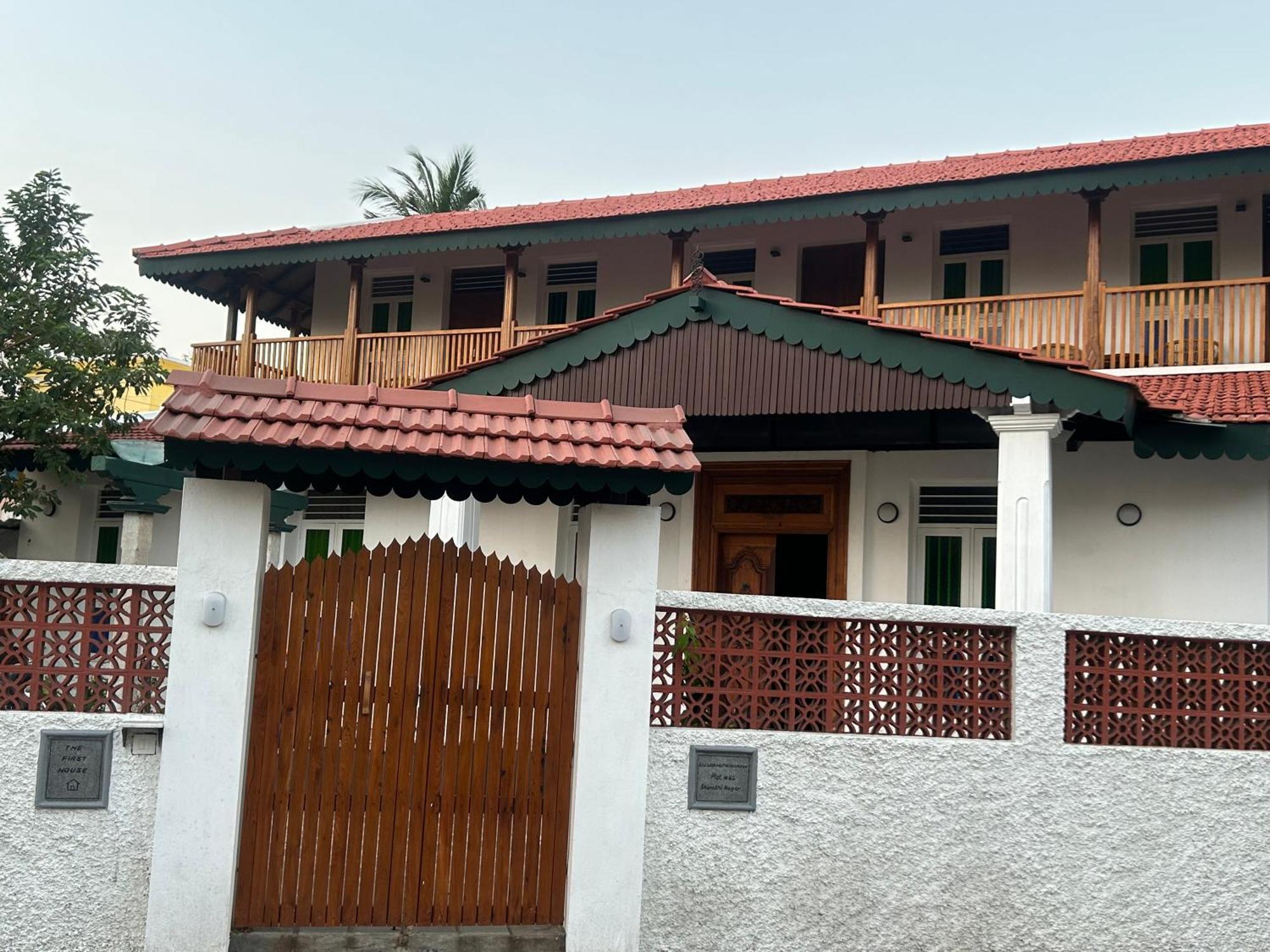 The First House Karaikal Hotel Bagian luar foto